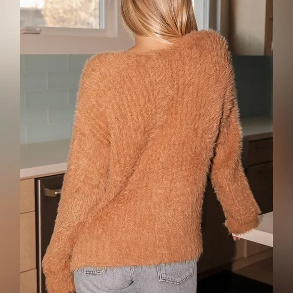 Tan Fuzzy Knit Oversized Sweater, Sz L - Picture 2 of 6